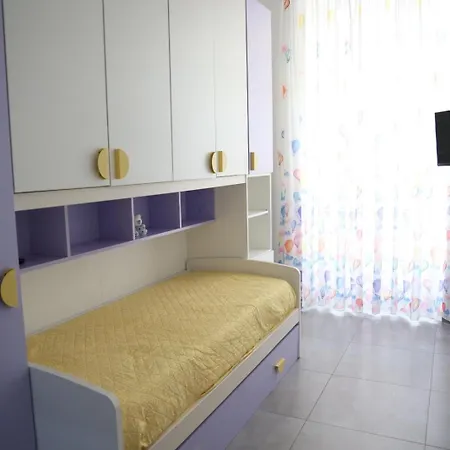 アパート Morangy ナポリ